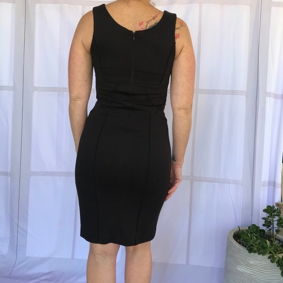 Robert Rodriguez scoop neck knee length lined sheath dress‎ size 2 black - Picture 4 of 8